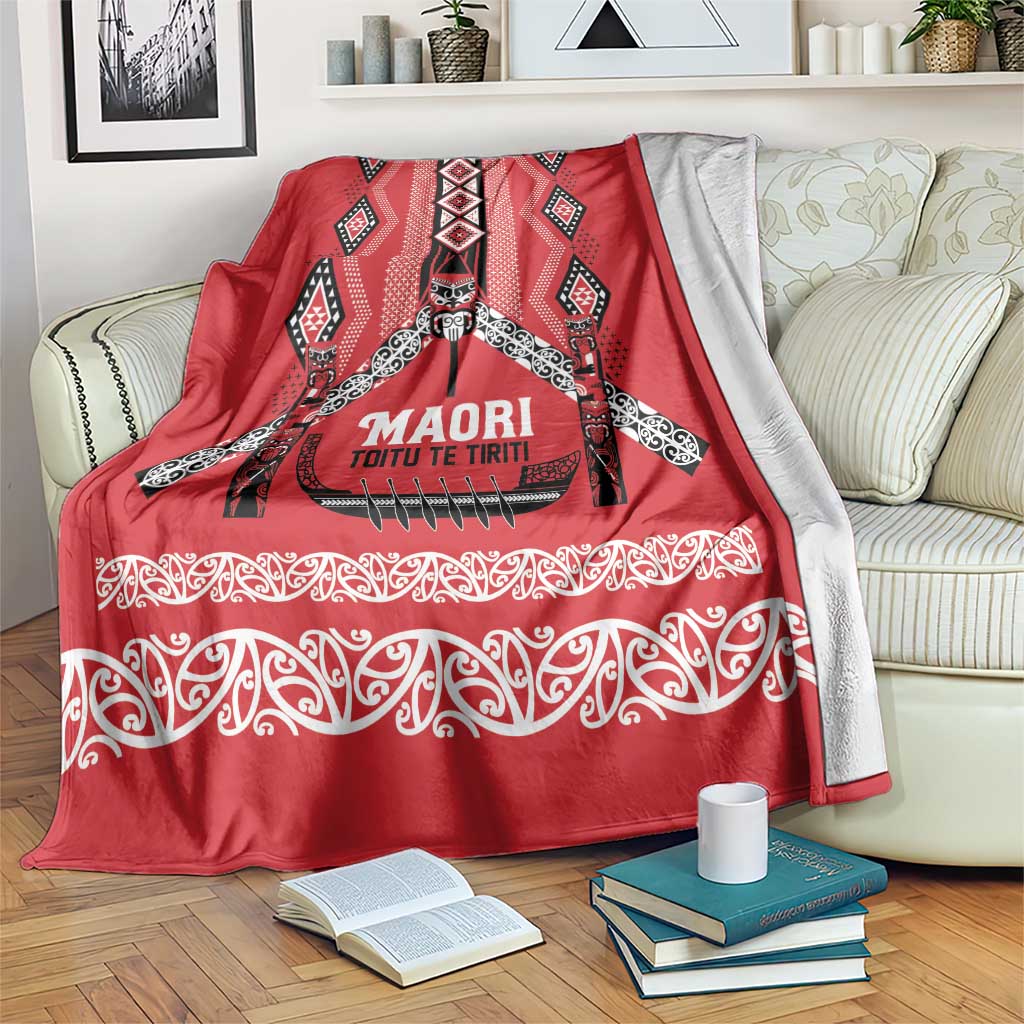 Toitu Te Tiriti Waitangi Blanket Red Wharenui House LT9 Red - Polynesian Pride