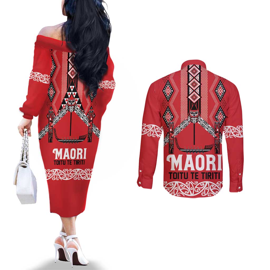 Toitu Te Tiriti Waitangi Couples Matching Off The Shoulder Long Sleeve Dress and Long Sleeve Button Shirt Red Wharenui House - Polynesian Pride