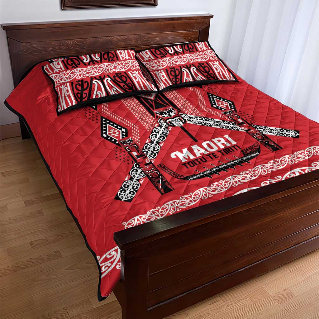 Toitu Te Tiriti Waitangi Quilt Bed Set Red Wharenui House - Polynesian Pride