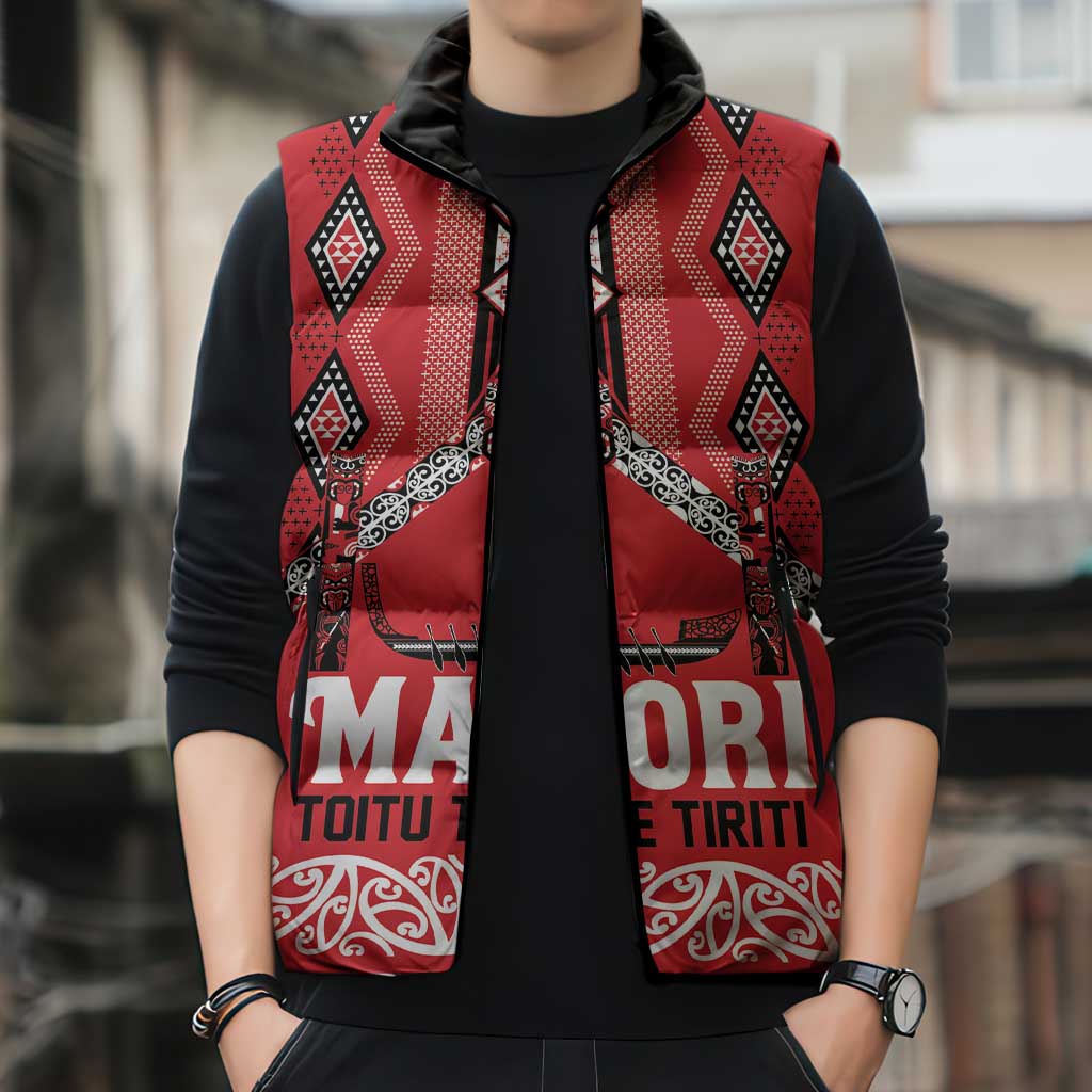 Toitu Te Tiriti Waitangi Sleeveless Puffer Jacket Red Wharenui House LT9 - Polynesian Pride