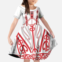 Toitu Te Tiriti Waitangi Family Matching Off The Shoulder Long Sleeve Dress and Hawaiian Shirt White Wharenui House - Polynesian Pride