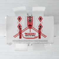Toitu Te Tiriti Waitangi Tablecloth White Wharenui House - Polynesian Pride