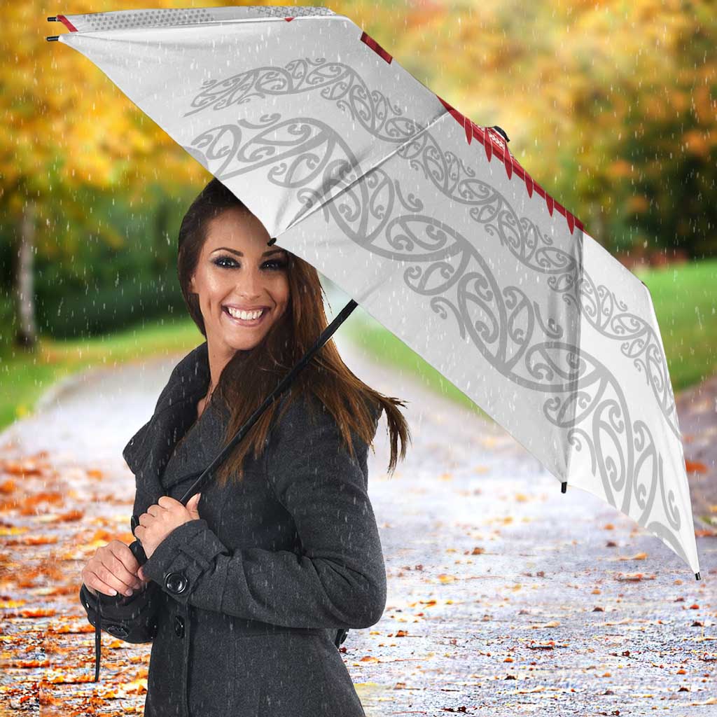Toitu Te Tiriti Waitangi Umbrella White Wharenui House - Polynesian Pride