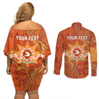 Personalised Tonga Tailulu College Couples Matching Off Shoulder Short Dress and Long Sleeve Button Shirt Since 1967 Special Kupesi Pattern Version 1 LT9 - Polynesian Pride