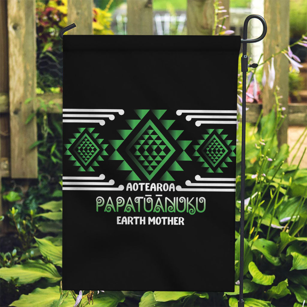 Aotearoa Atua Papatuanuku Garden Flag Maori Earth Mother Taniko Motifs