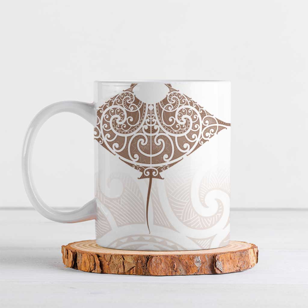 New Zealand Manta Ray Tattoo Ceramic Mug Aotearoa Maori Haehae Beige - Polynesian Pride
