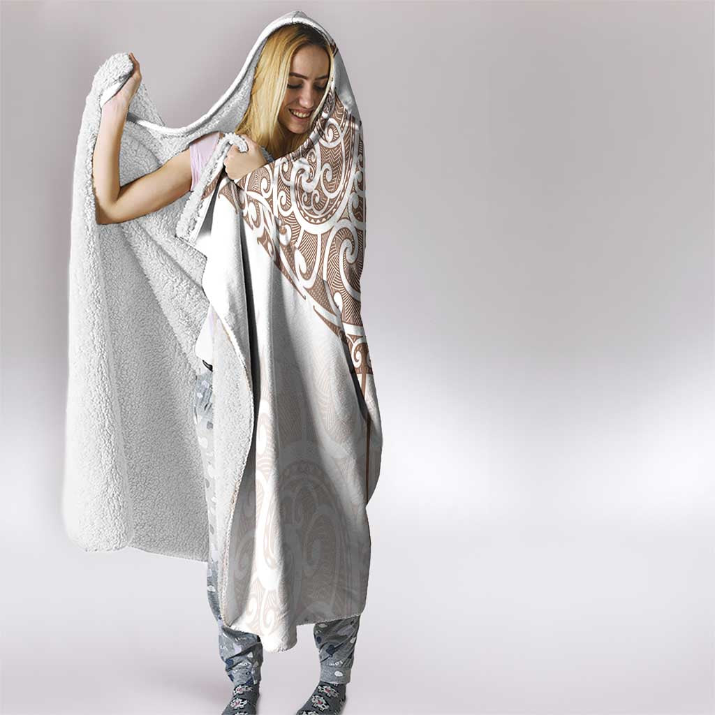 New Zealand Manta Ray Tattoo Hooded Blanket Aotearoa Maori Haehae Beige - Polynesian Pride