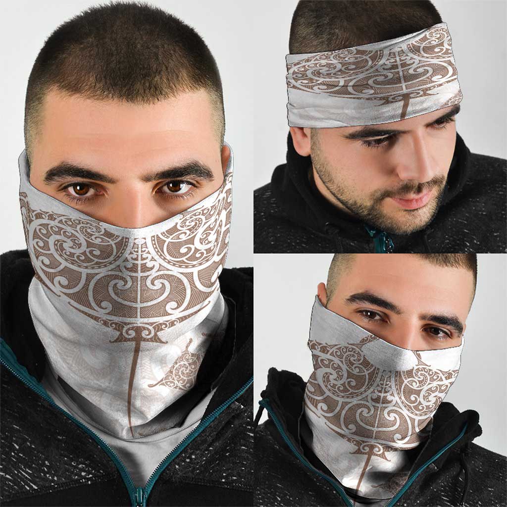 New Zealand Manta Ray Tattoo Neck Gaiter Aotearoa Maori Haehae Beige - Polynesian Pride