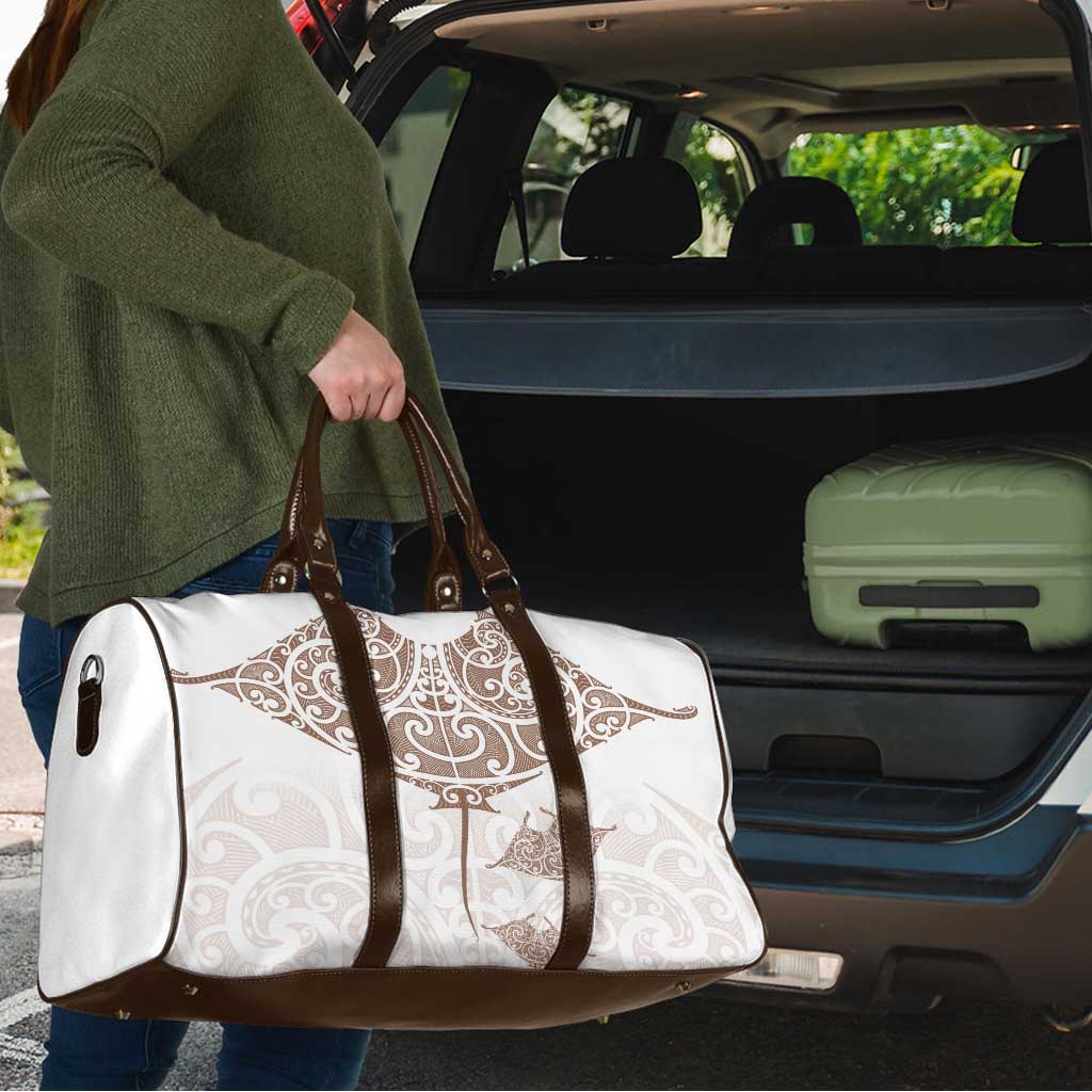 New Zealand Manta Ray Tattoo Travel Bag Aotearoa Maori Haehae Beige - Polynesian Pride