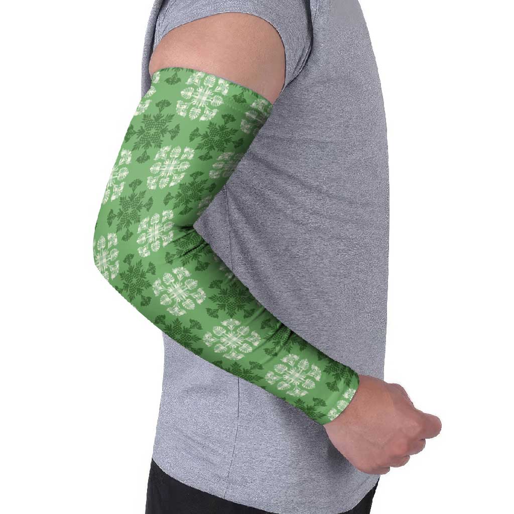 Green Hawaiian Quilt Arm Sleeves Hawaii Pineapple Monstera Palaka Motifs - Polynesian Pride