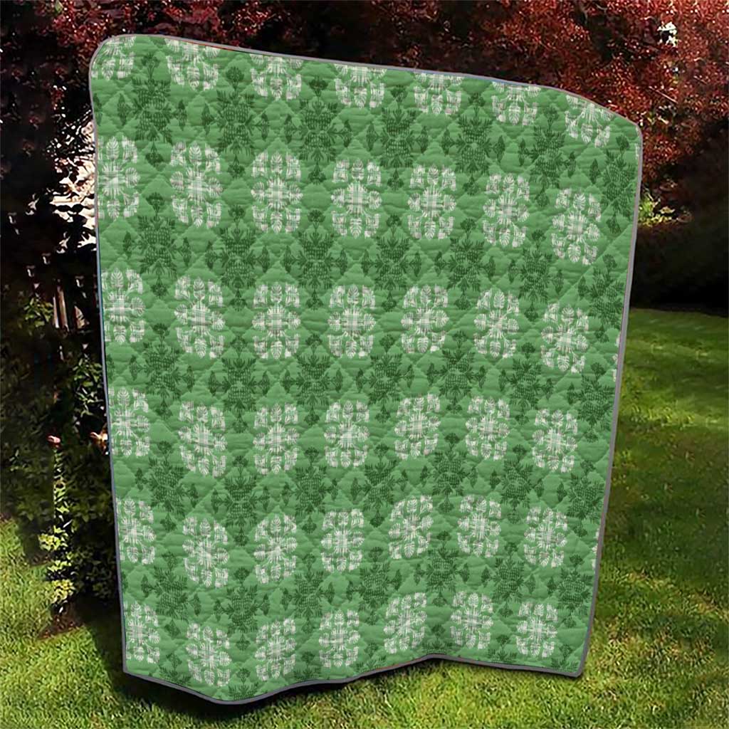 Green Hawaiian Quilt Quilt Hawaii Pineapple Monstera Palaka Motifs - Polynesian Pride