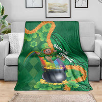 St Patrick's Day Hawaii Blanket Hauoli Maoli Funny Shaka Leprechaun