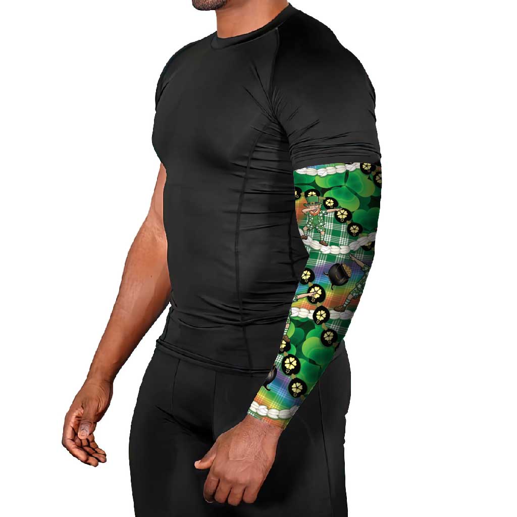 St Patrick's Day Palaka Hawaii Arm Sleeves Kukui Nut Pikake Lei Shamrock Dabbing Leprechaun LT14 - Polynesian Pride