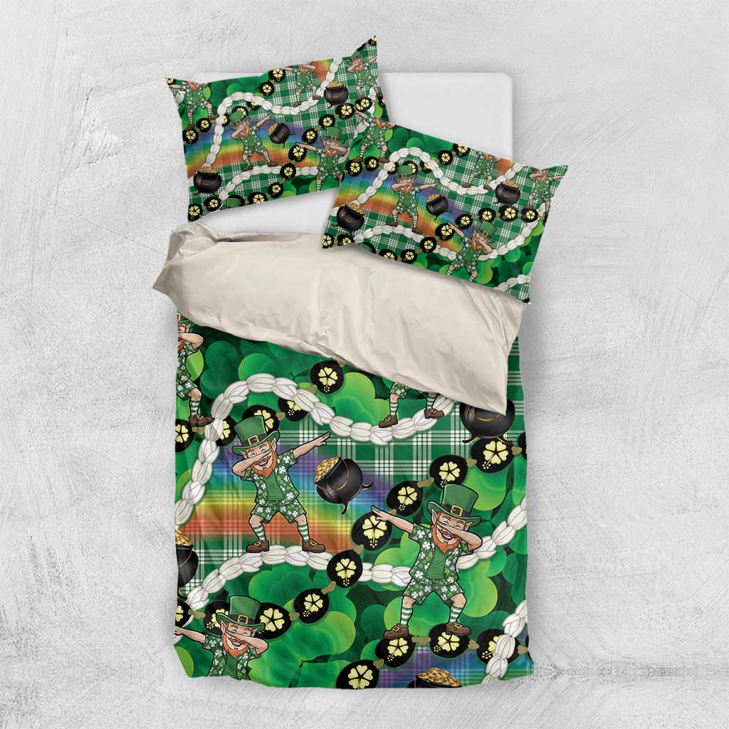 St Patrick's Day Palaka Hawaii Bedding Set Kukui Nut Pikake Lei Shamrock Dabbing Leprechaun
