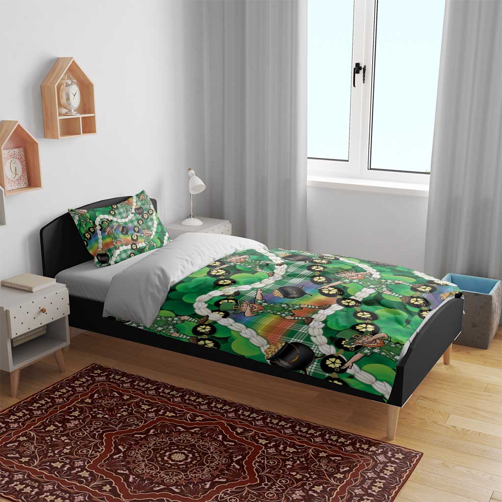 St Patrick's Day Palaka Hawaii Bedding Set Kukui Nut Pikake Lei Shamrock Dabbing Leprechaun