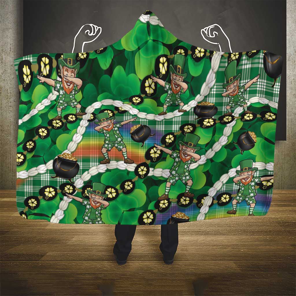 St Patrick's Day Palaka Hawaii Hooded Blanket Kukui Nut Pikake Lei Shamrock Dabbing Leprechaun LT14 - Polynesian Pride
