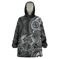 Personalised Polynesia Zodiac Cancer Wearable Blanket Hoodie Galaxy Polynesian Pattern Chest Tattoo Style LT14 One Size Black - Polynesian Pride