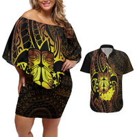 Kia Orana Kuki Airani Couples Matching Off Shoulder Short Dress and Hawaiian Shirt Cook Islands Tangaroa God Tatau Gold