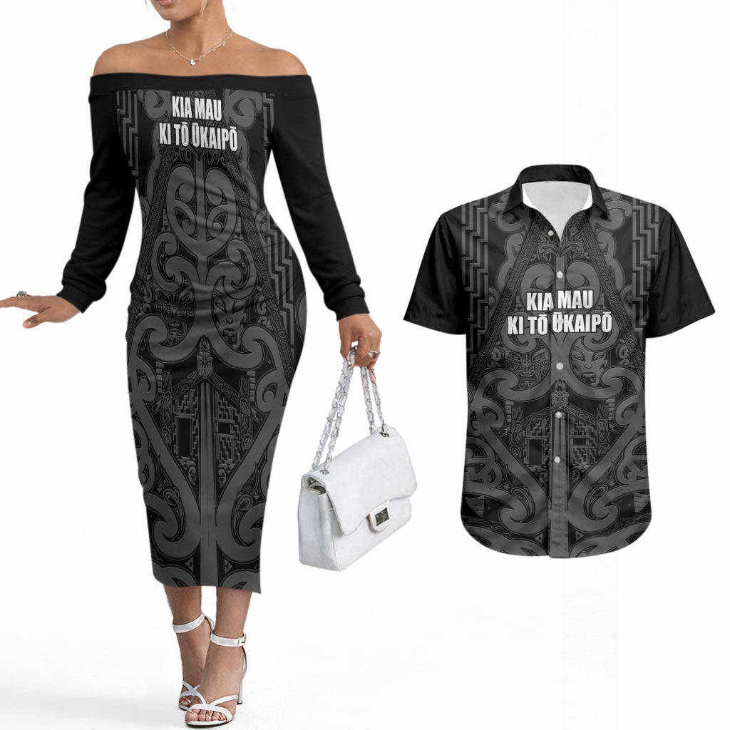Maori Language Week Personalised Couples Matching Off The Shoulder Long Sleeve Dress and Hawaiian Shirt Kia Mau Ki To Ukaipo Grey Color LT14 Grey - Polynesian Pride