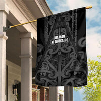 Maori Language Week Garden Flag Kia Mau Ki To Ukaipo Grey Color LT14 House Flag Grey - Polynesian Pride