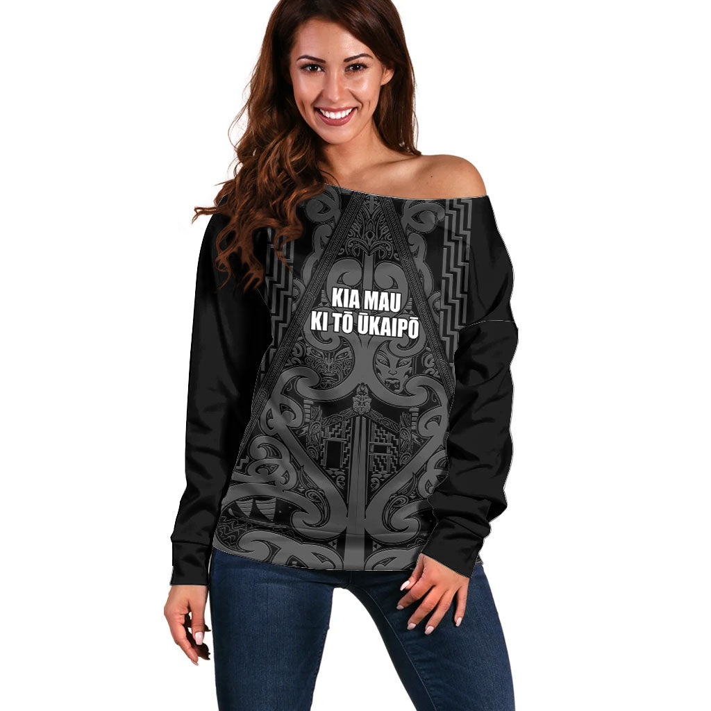 Maori Language Week Personalised Off Shoulder Sweater Kia Mau Ki To Ukaipo Grey Color LT14 Women Grey - Polynesian Pride