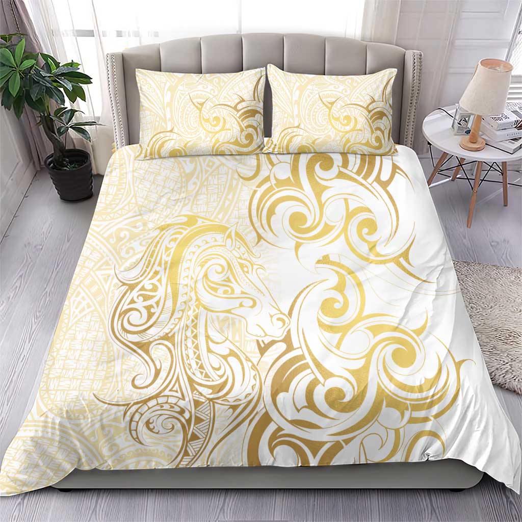 Gold And White Aoteara Horse Racing Bedding Set NZ Maori Pattern