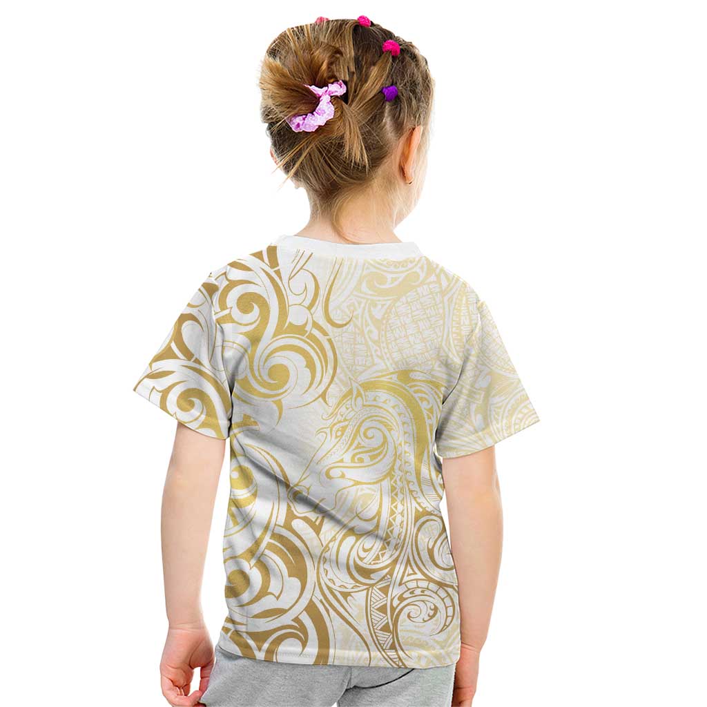Gold And White Aoteara Horse Racing Kid T Shirt NZ Maori Pattern