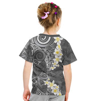 Gray Polynesian Tribal Frangipani Tropical Vibe Kid T Shirt