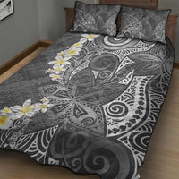 Gray Polynesian Tribal Frangipani Tropical Vibe Quilt Bed Set