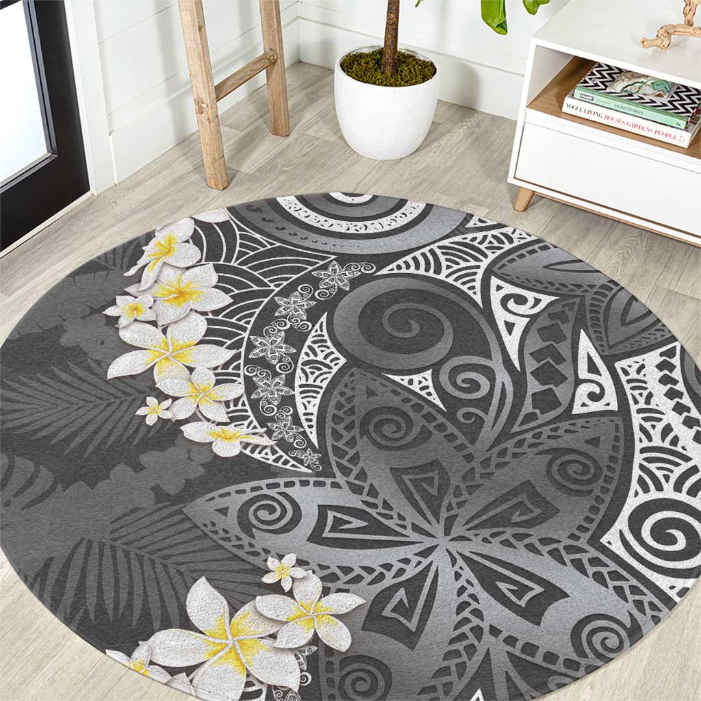 Gray Polynesian Tribal Frangipani Tropical Vibe Round Carpet