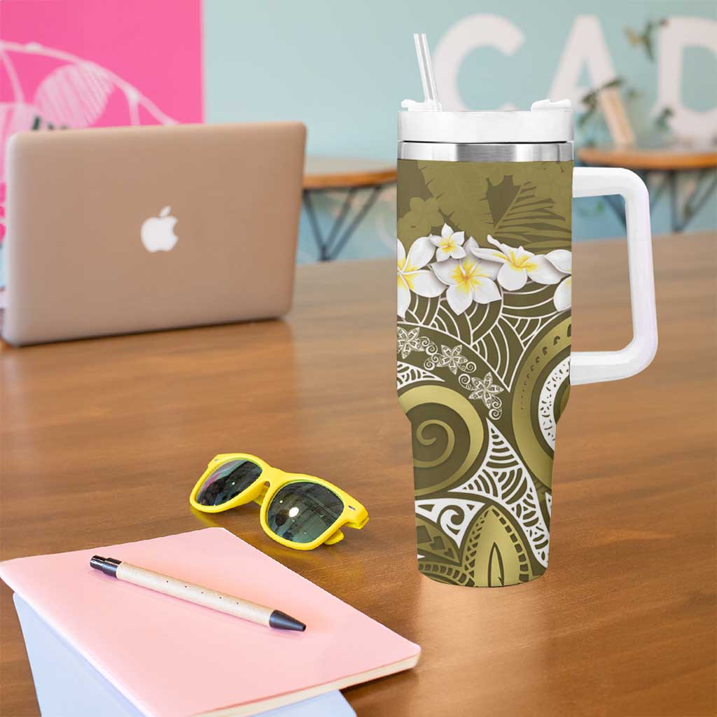 Gold Polynesian Tribal Frangipani Tropical Vibe Tumbler With Handle