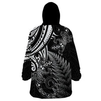 New Zealand Lizard Wearable Blanket Hoodie Silver Fern Aotearoa Maori LT14 - Polynesian Pride