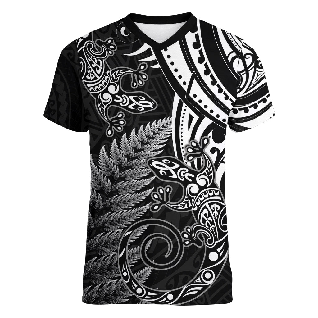 New Zealand Lizard Women V Neck T Shirt Silver Fern Aotearoa Maori LT14 Female Black - Polynesian Pride