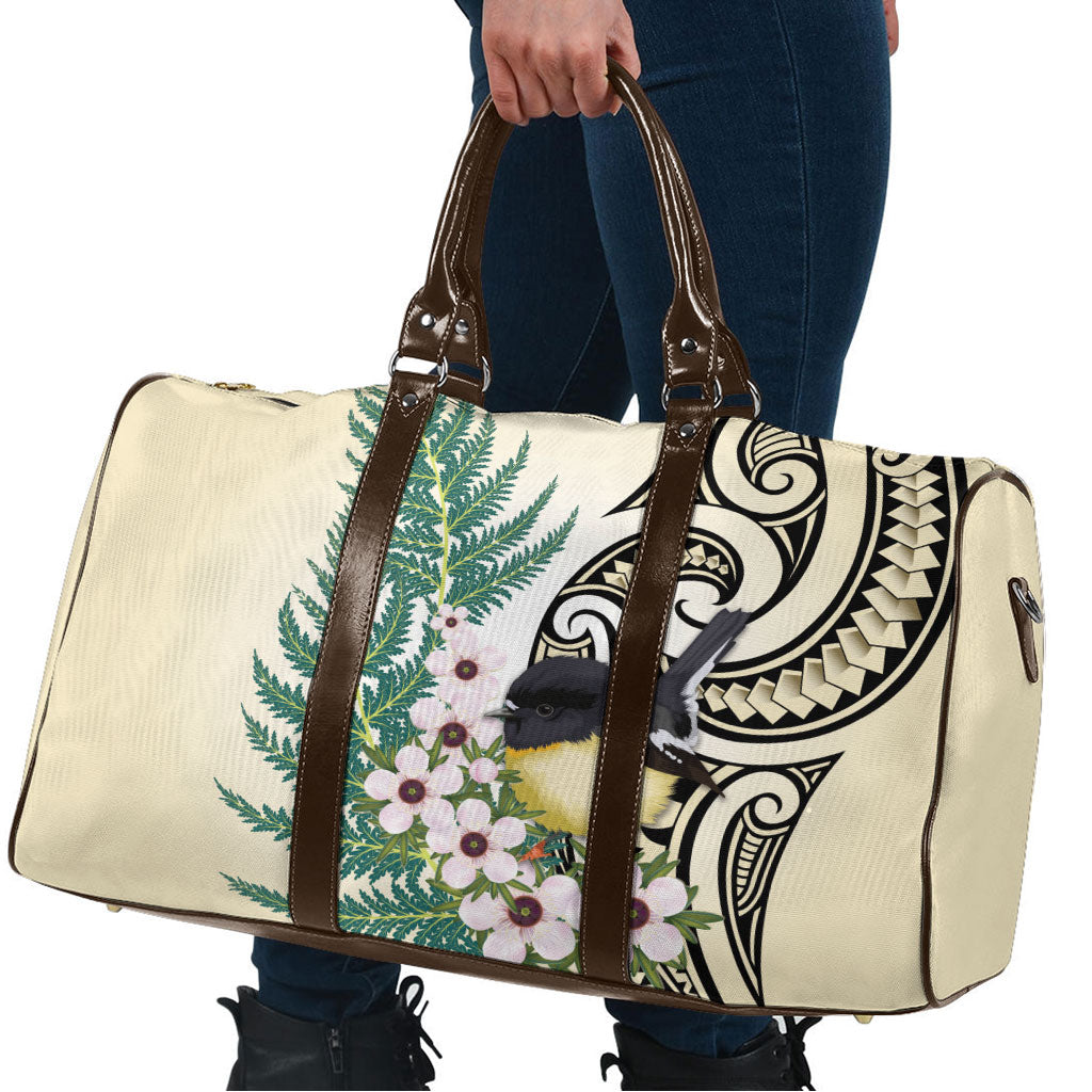 Endemic Tomtit New Zealand Travel Bag Miromiro Manuka Silver Fern Maori Pattern LT14 - Polynesian Pride