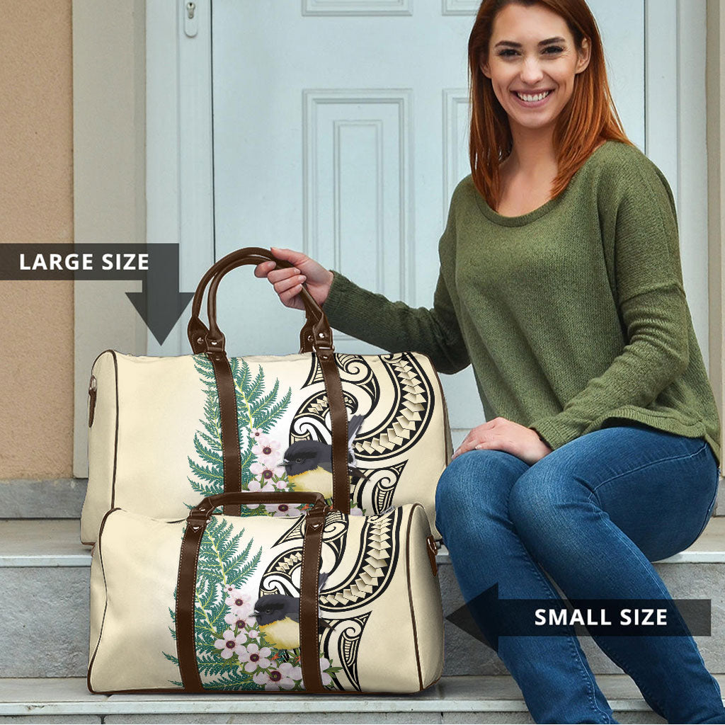 Endemic Tomtit New Zealand Travel Bag Miromiro Manuka Silver Fern Maori Pattern LT14 - Polynesian Pride