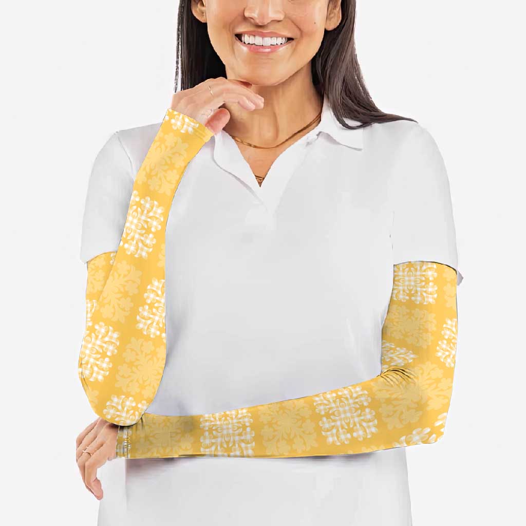 Yellow Palaka Quilt Hawaii Arm Sleeves Traditional Hawaii-plaid Pattern - Polynesian Pride