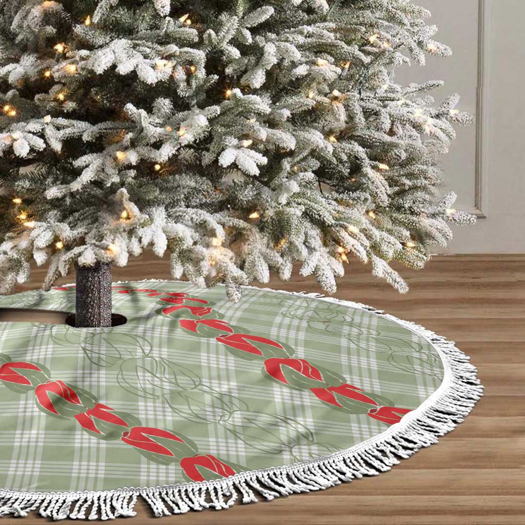 Omaomao Aloha Hawaii Tree Skirt Rosebud Lei With Palaka Motif - Polynesian Pride