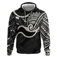 Aloha Hawaii Kalo Pikake Lei Hoodie Chest Tattoo Black Hawaiian Pattern LT14 Pullover Hoodie Black - Polynesian Pride