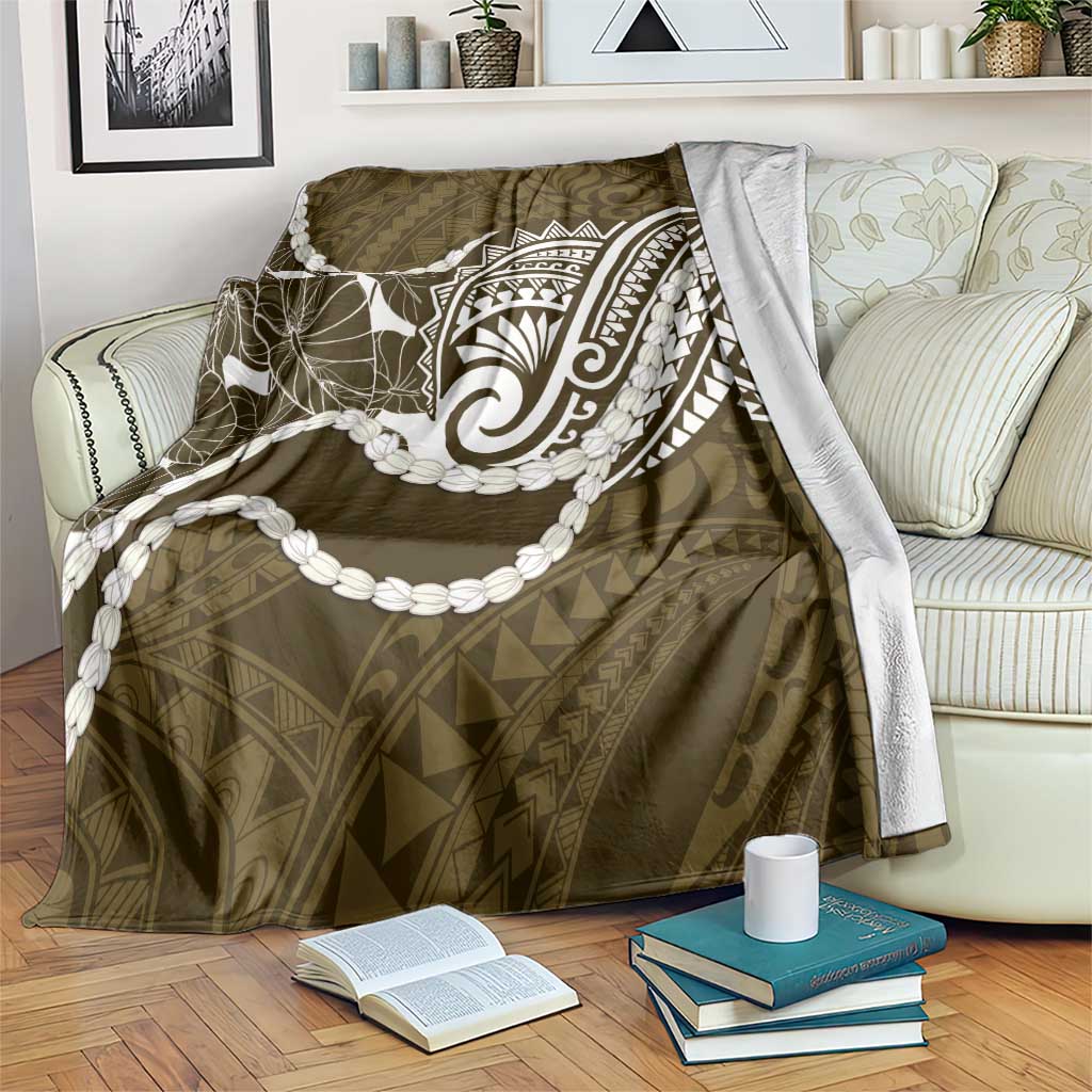 Aloha Hawaii Kalo Pikake Lei Blanket Chest Tattoo Gold Hawaiian Pattern