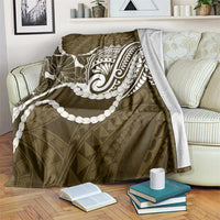 Aloha Hawaii Kalo Pikake Lei Blanket Chest Tattoo Gold Hawaiian Pattern