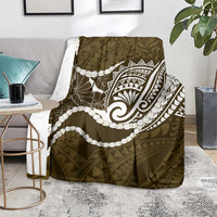 Aloha Hawaii Kalo Pikake Lei Blanket Chest Tattoo Gold Hawaiian Pattern