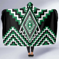 Green Aotearoa Taniko Poutama Patikitiki Hooded Blanket
