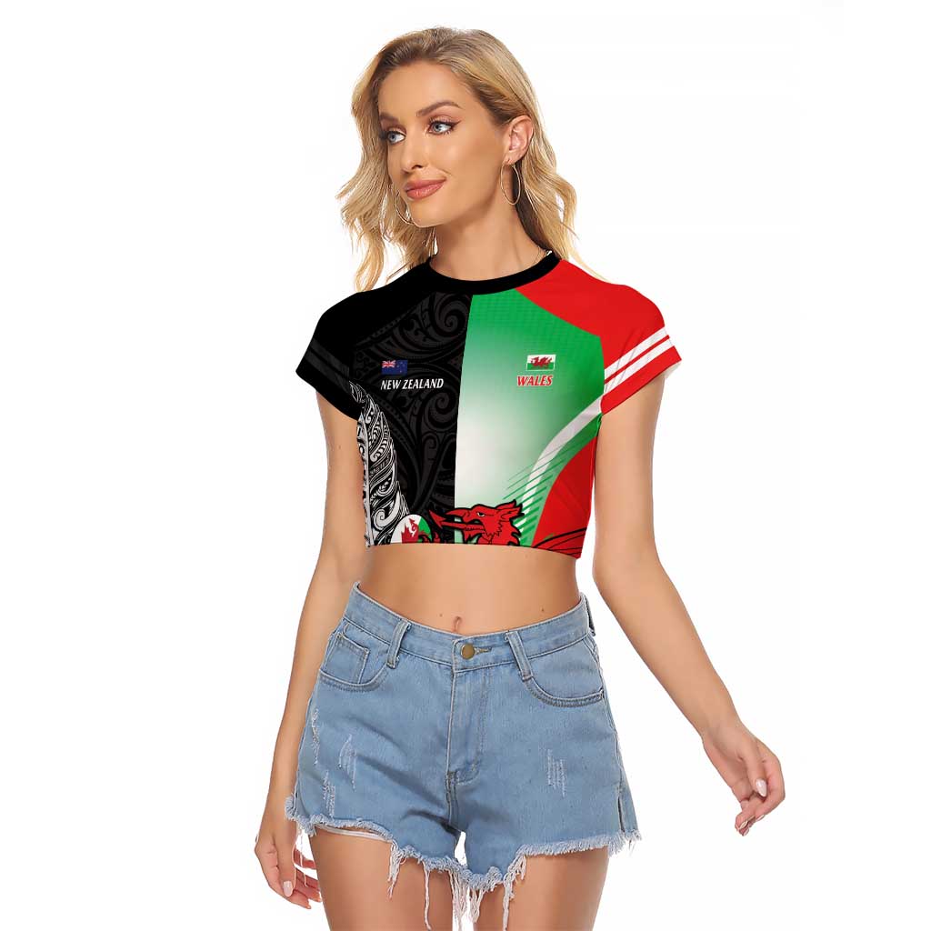 New Zealand and Wales Rugby Custom Raglan Cropped T Shirt Aotearoa All Black Combine Welsh Dragon - Polynesian Pride