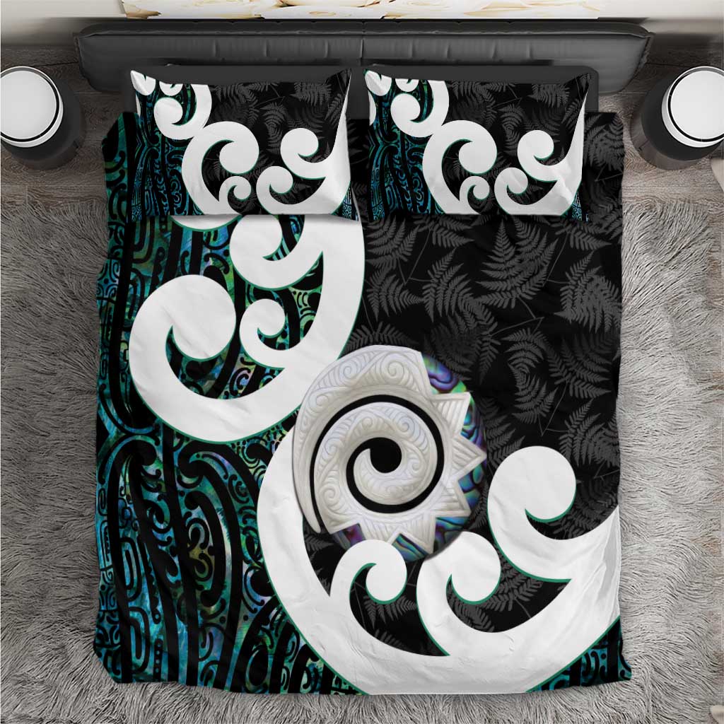 Aotearoa Koru Bedding Set Cyan Maori Paua Shell Mix Silver Fern LT14 Black - Polynesian Pride