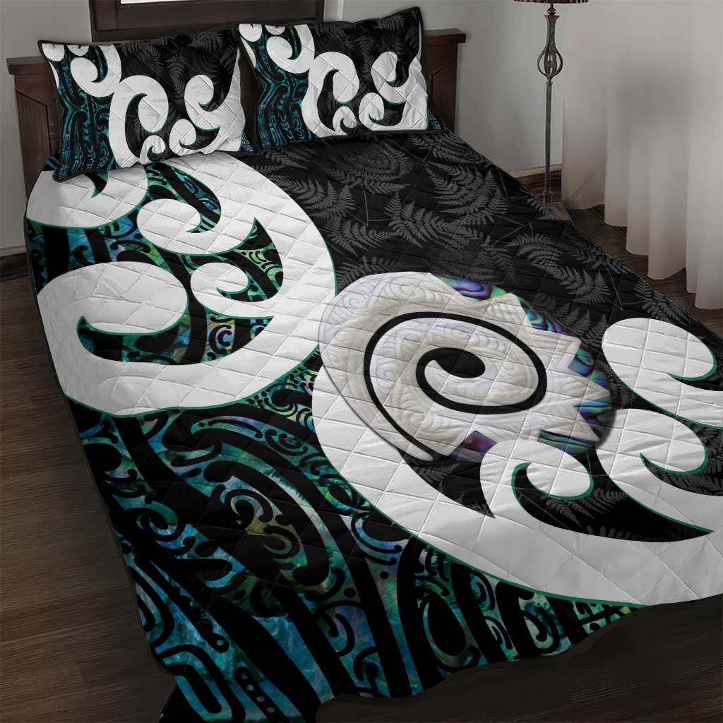 Aotearoa Koru Quilt Bed Set Cyan Maori Paua Shell Mix Silver Fern LT14 Black - Polynesian Pride