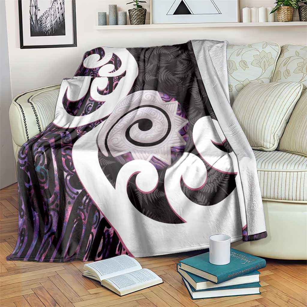 Aotearoa Koru Blanket Purple Maori Paua Shell Mix Silver Fern LT14 Black - Polynesian Pride