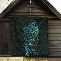 New Zealand Eel Quilt Tuna Aotearoa Maori With Paua Shell - Turquoise