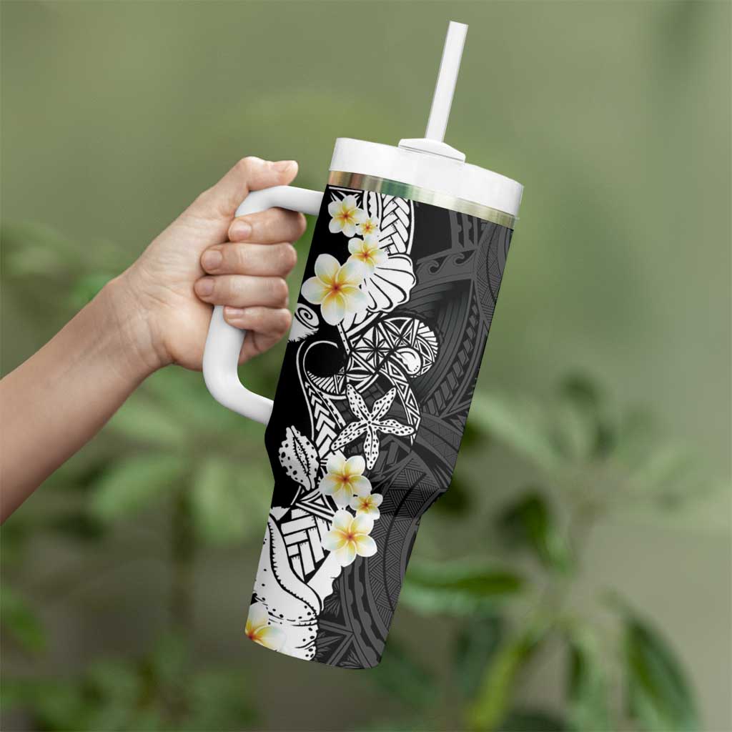 Black Samoa Tattoo Tumbler With Handle Plumeria Samoan Ocean Tatau Pattern - Polynesian Pride