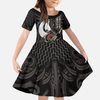 Aotearoa Hei Matau Family Matching Mermaid Dress and Hawaiian Shirt Haka Kiwi Mix Maori Mangopare LT14 Daughter's Dress Black - Polynesian Pride