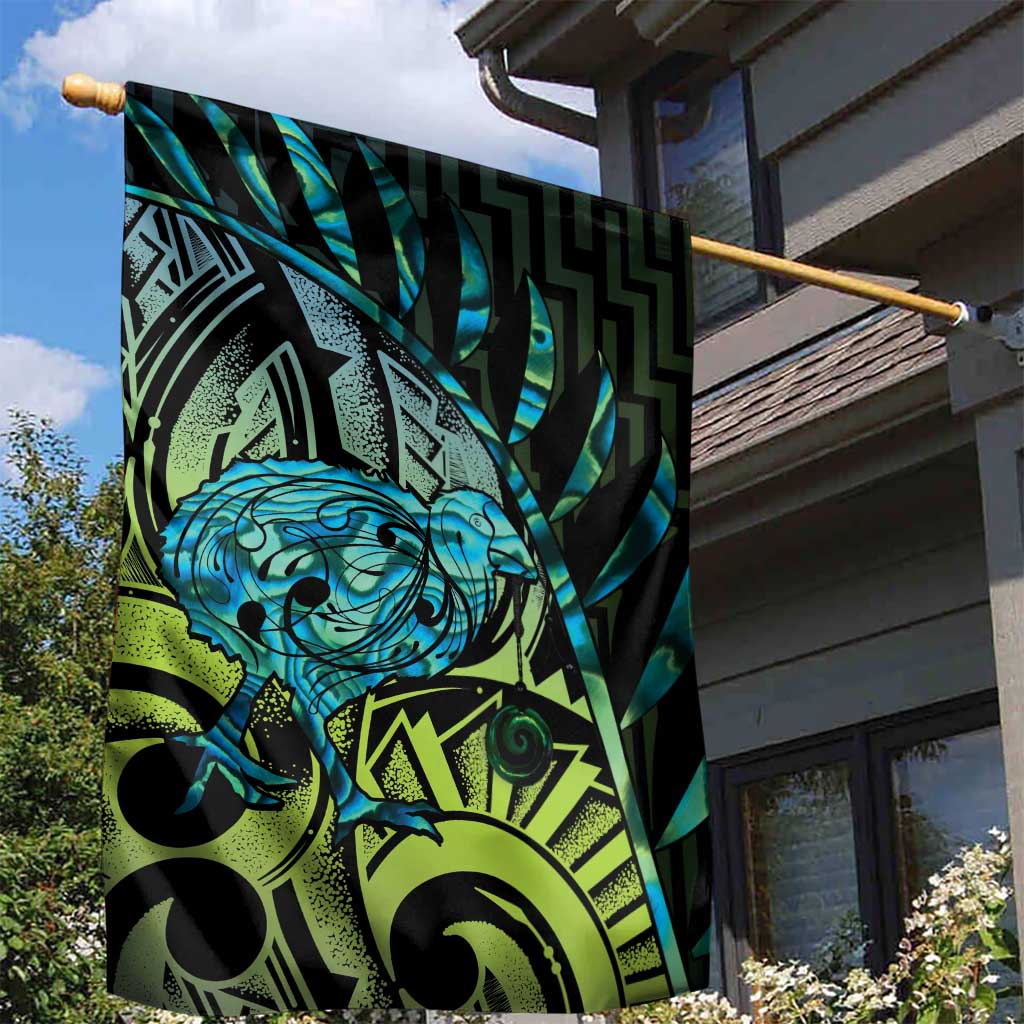 Southland Takehe Pounama Garden Flag Aotearoa Poutama Paua Shell Fern